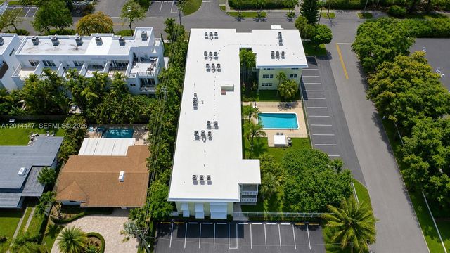 1900 NE 8th Ct 105, Fort Lauderdale, FL 33304