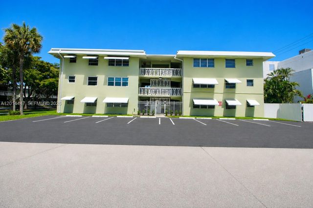 1900 NE 8th Ct 105, Fort Lauderdale, FL 33304