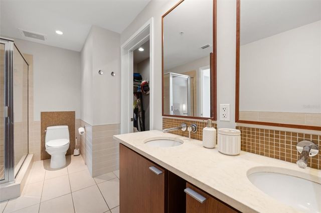 912 CHANNELSIDE DRIVE 2517, Tampa, FL 33602