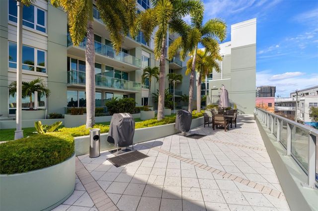 912 CHANNELSIDE DRIVE 2517, Tampa, FL 33602