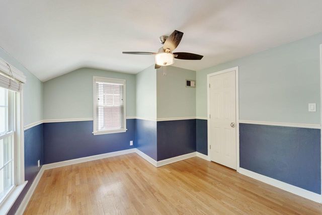 5639 N Bay Ridge AVENUE, Whitefish Bay, WI 53217