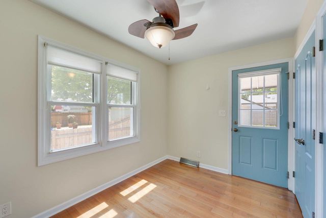 5639 N Bay Ridge AVENUE, Whitefish Bay, WI 53217