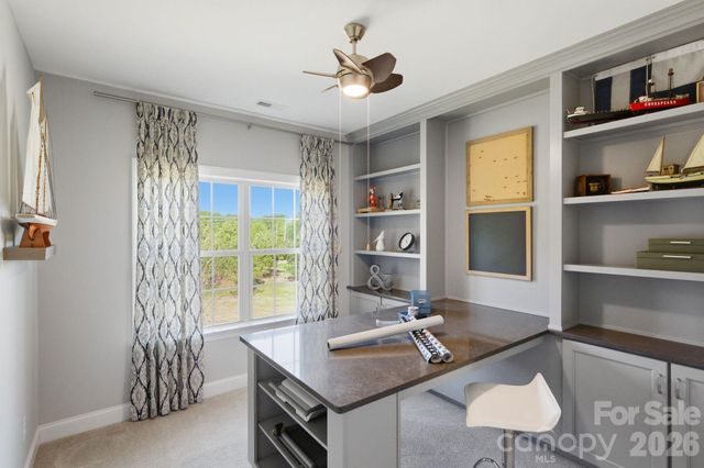 1020 Liggets Drive, Matthews, NC 28104