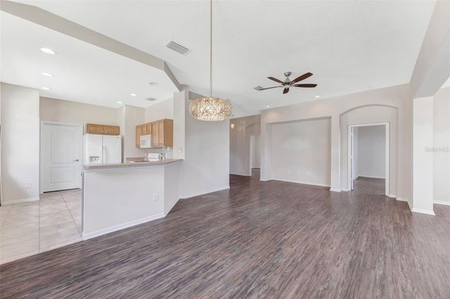 1149 EMERALD DUNES DRIVE, Sun City Center, FL 33573