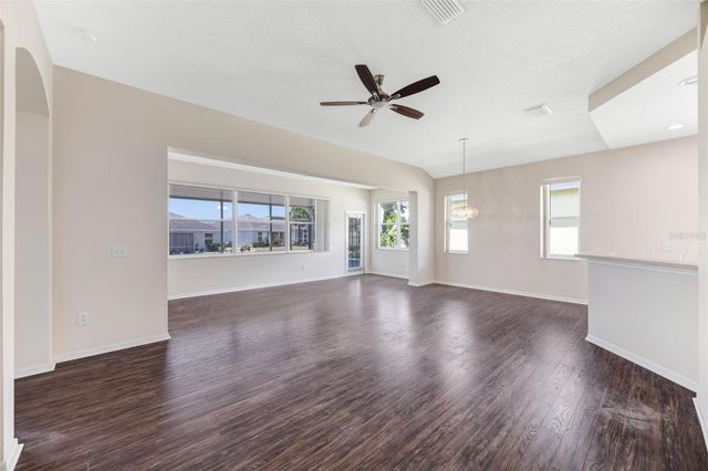 1149 EMERALD DUNES DRIVE, Sun City Center, FL 33573