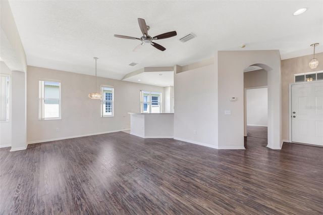 1149 EMERALD DUNES DRIVE, Sun City Center, FL 33573