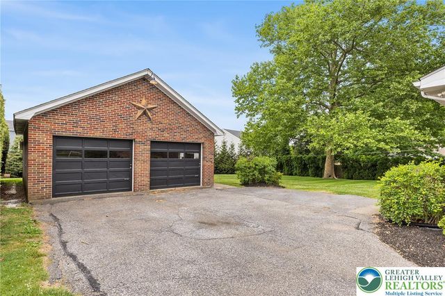 104 East Landis Street, Coopersburg Boro, PA 18036