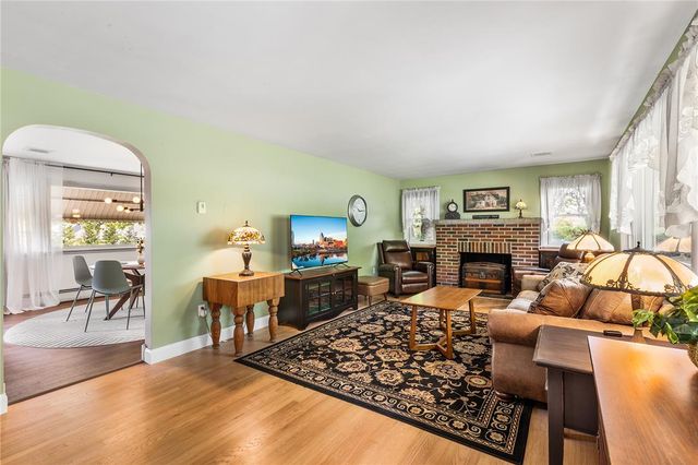 104 East Landis Street, Coopersburg Boro, PA 18036