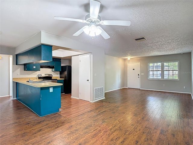 11225 TAFT LANE, Seffner, FL 33584