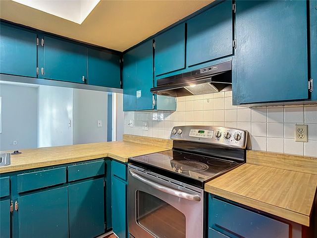 11225 TAFT LANE, Seffner, FL 33584