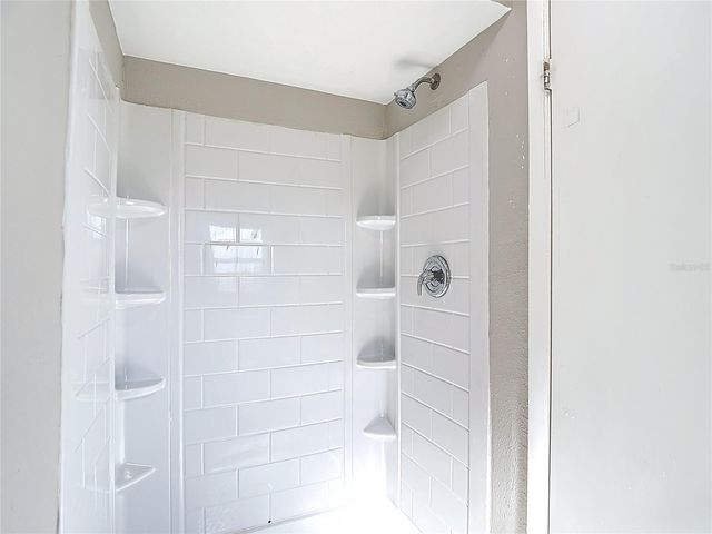 11225 TAFT LANE, Seffner, FL 33584