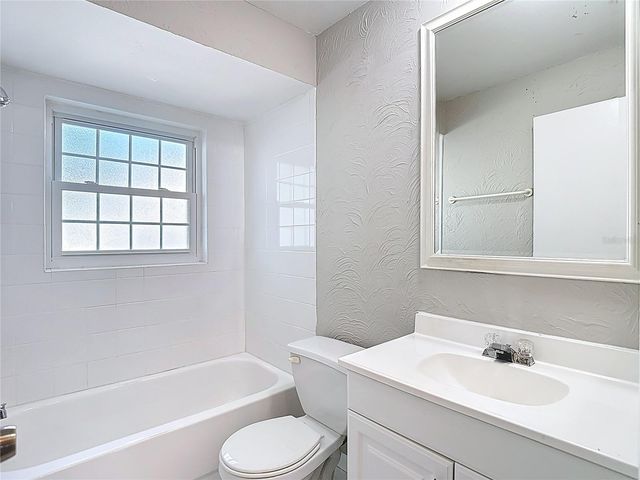 11225 TAFT LANE, Seffner, FL 33584