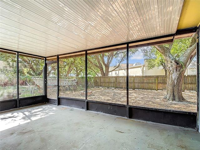 11225 TAFT LANE, Seffner, FL 33584