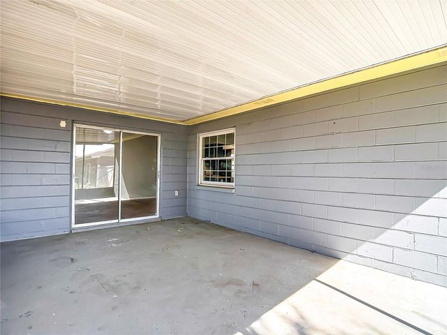 11225 TAFT LANE, Seffner, FL 33584