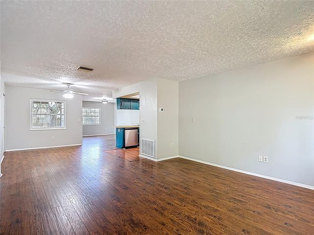 11225 TAFT LANE, Seffner, FL 33584