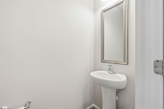 121 Wheaton Court, Simpsonville, SC 29680