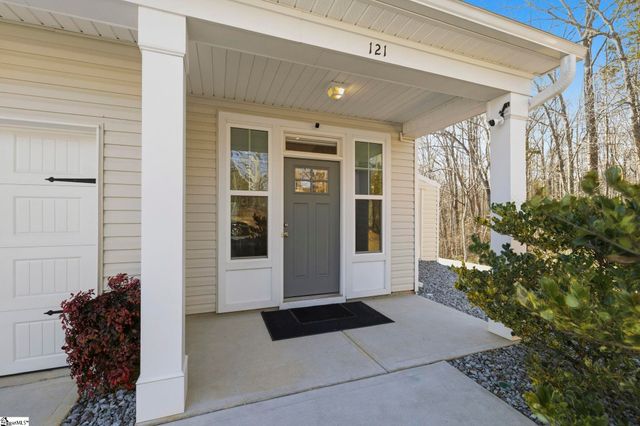 121 Wheaton Court, Simpsonville, SC 29680