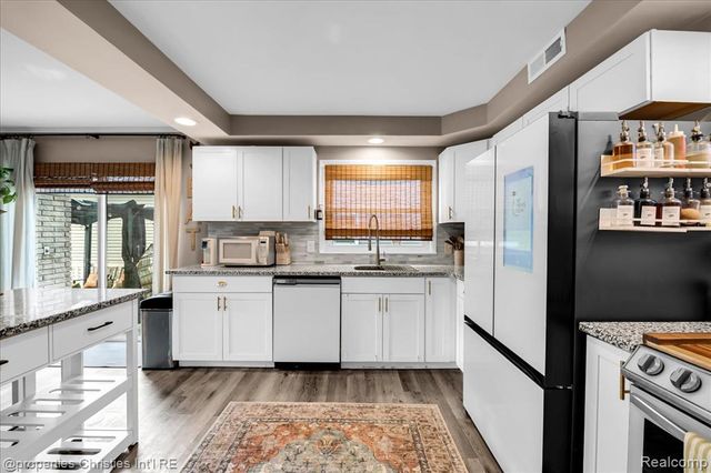 24600 Manistee Street, Oak Park, MI 48237