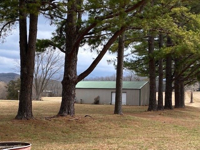 14889 HWY 311 Highway, Green Forest, AR 72638