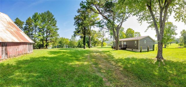 14889 HWY 311 Highway, Green Forest, AR 72638