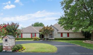 2808 E 82nd Place, Tulsa, OK 74137