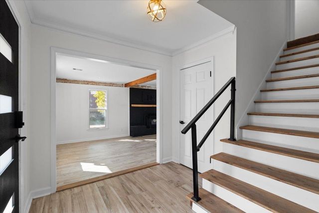 2887 MIKEYAIR DR, Germantown, TN 38138