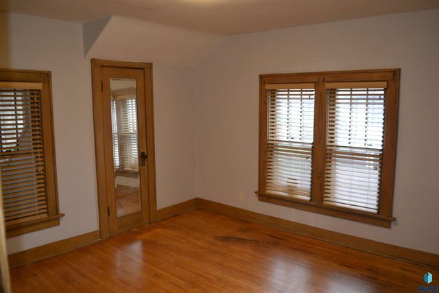 202 E 18th St Street, Sioux Falls, SD 57104