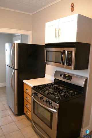 202 E 18th St Street, Sioux Falls, SD 57104