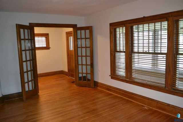 202 E 18th St Street, Sioux Falls, SD 57104