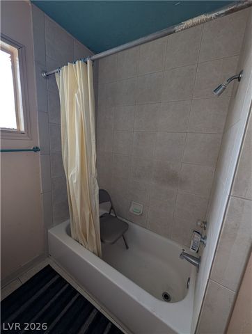 2000 Constantine Avenue, Las Vegas, NV 89101