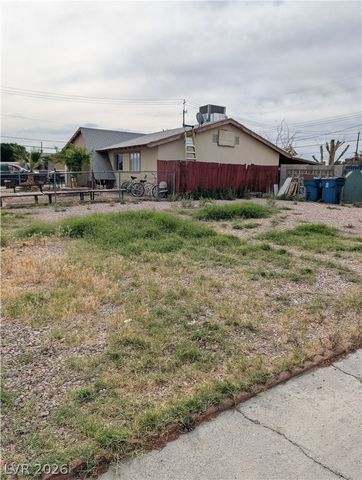 2000 Constantine Avenue, Las Vegas, NV 89101