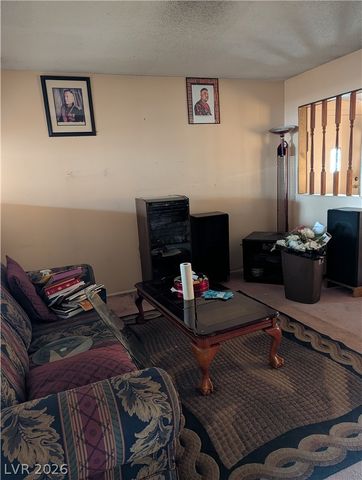 2000 Constantine Avenue, Las Vegas, NV 89101