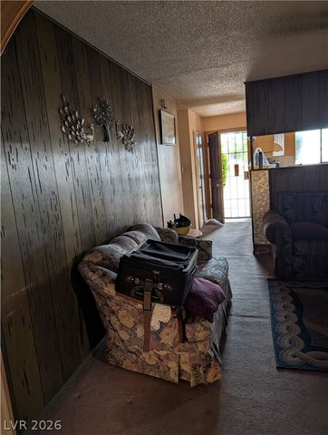 2000 Constantine Avenue, Las Vegas, NV 89101