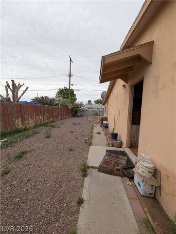 2000 Constantine Avenue, Las Vegas, NV 89101