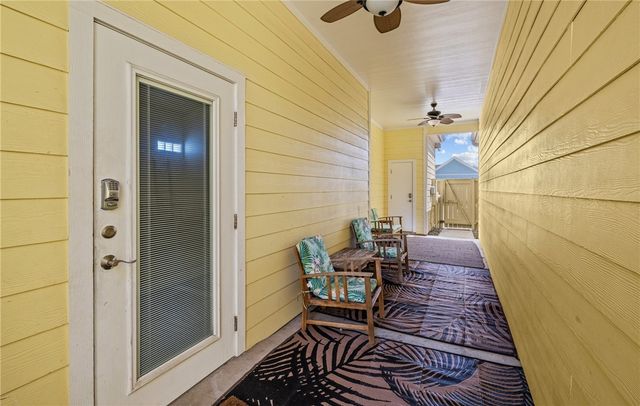 2212 State Highway 361 205, Port Aransas, TX 78373