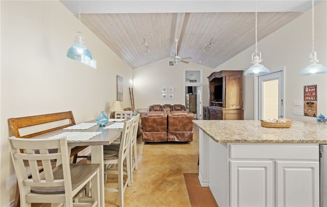 2212 State Highway 361 205, Port Aransas, TX 78373