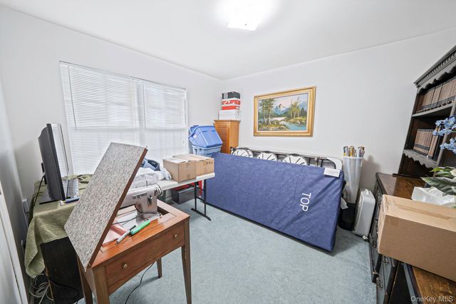 23 School Street, Lake Ronkonkoma, NY 11779