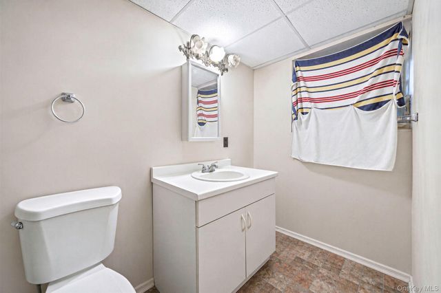 23 School Street, Lake Ronkonkoma, NY 11779