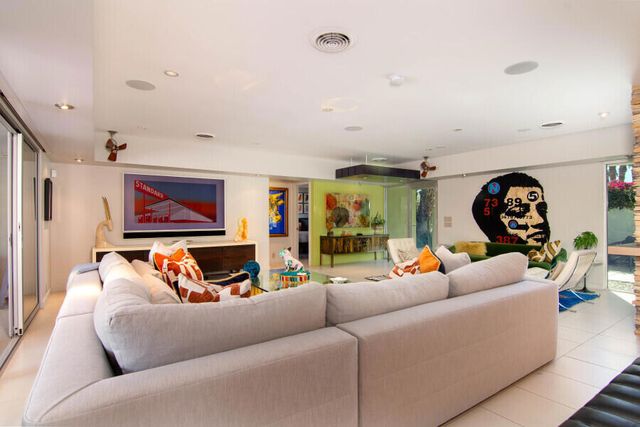 1156 E Cactus Road, Palm Springs, CA 92264