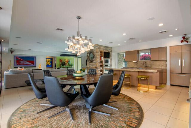 1156 E Cactus Road, Palm Springs, CA 92264