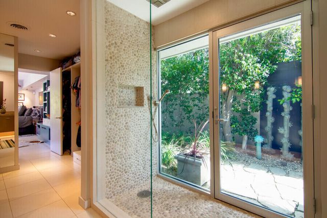 1156 E Cactus Road, Palm Springs, CA 92264