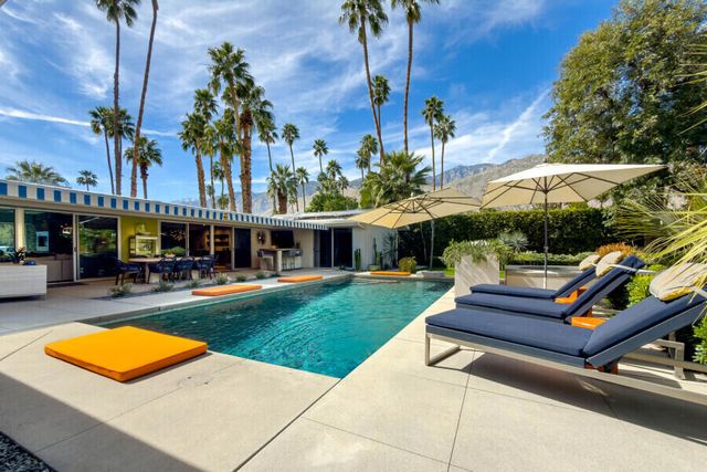 1156 E Cactus Road, Palm Springs, CA 92264