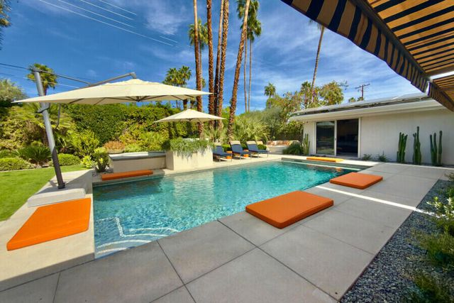 1156 E Cactus Road, Palm Springs, CA 92264