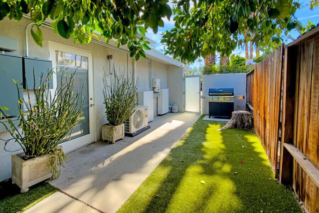 1156 E Cactus Road, Palm Springs, CA 92264