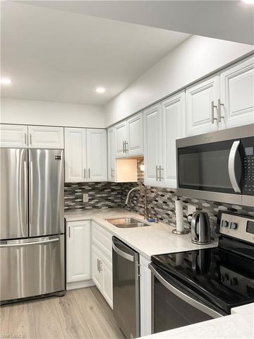 964 8th Ave S # B-2 # 2, Naples, FL 34102