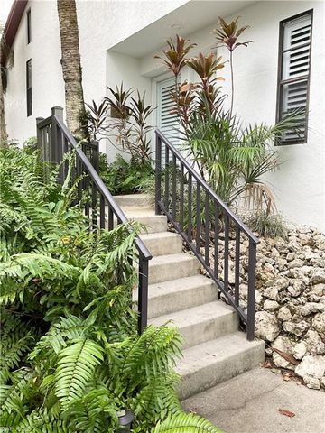 964 8th Ave S # B-2 # 2, Naples, FL 34102