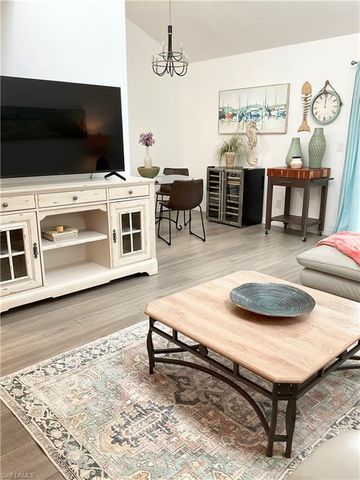 964 8th Ave S # B-2 # 2, Naples, FL 34102