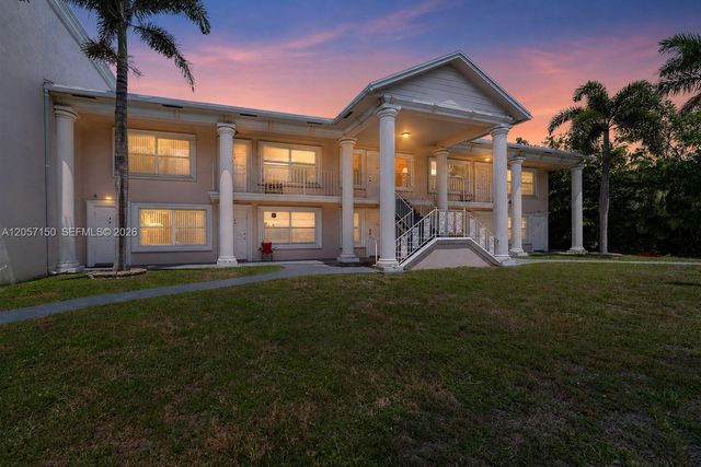 4521 NE 21st Avenue 1, Fort Lauderdale, FL 33308