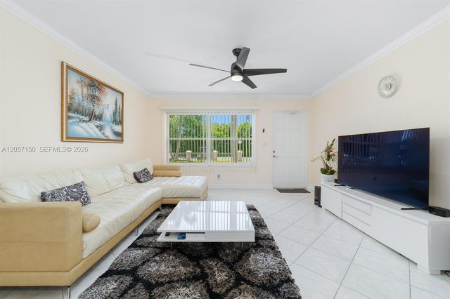 4521 NE 21st Avenue 1, Fort Lauderdale, FL 33308