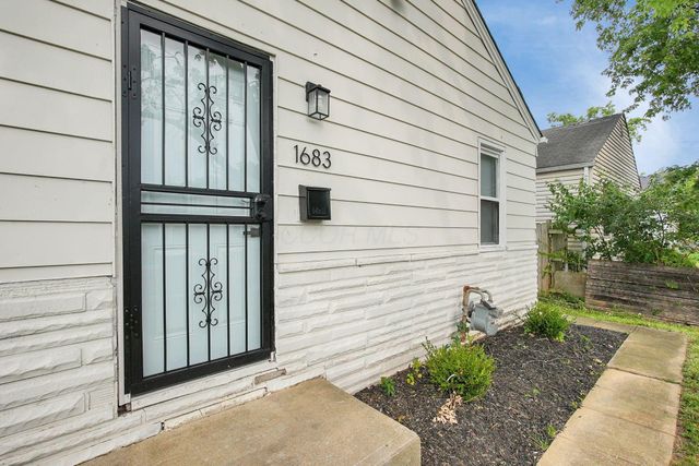 1683 Lexington Avenue, Columbus, OH 43211